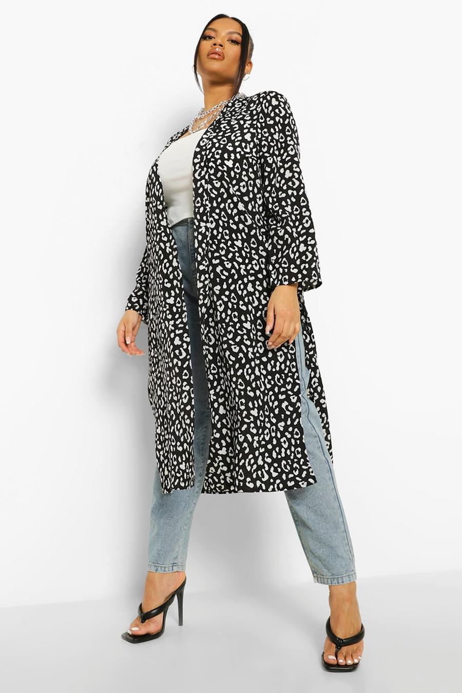 Plus Midi-Kimono aus Satin mit Leopardenmuster, Schwarz image number 1