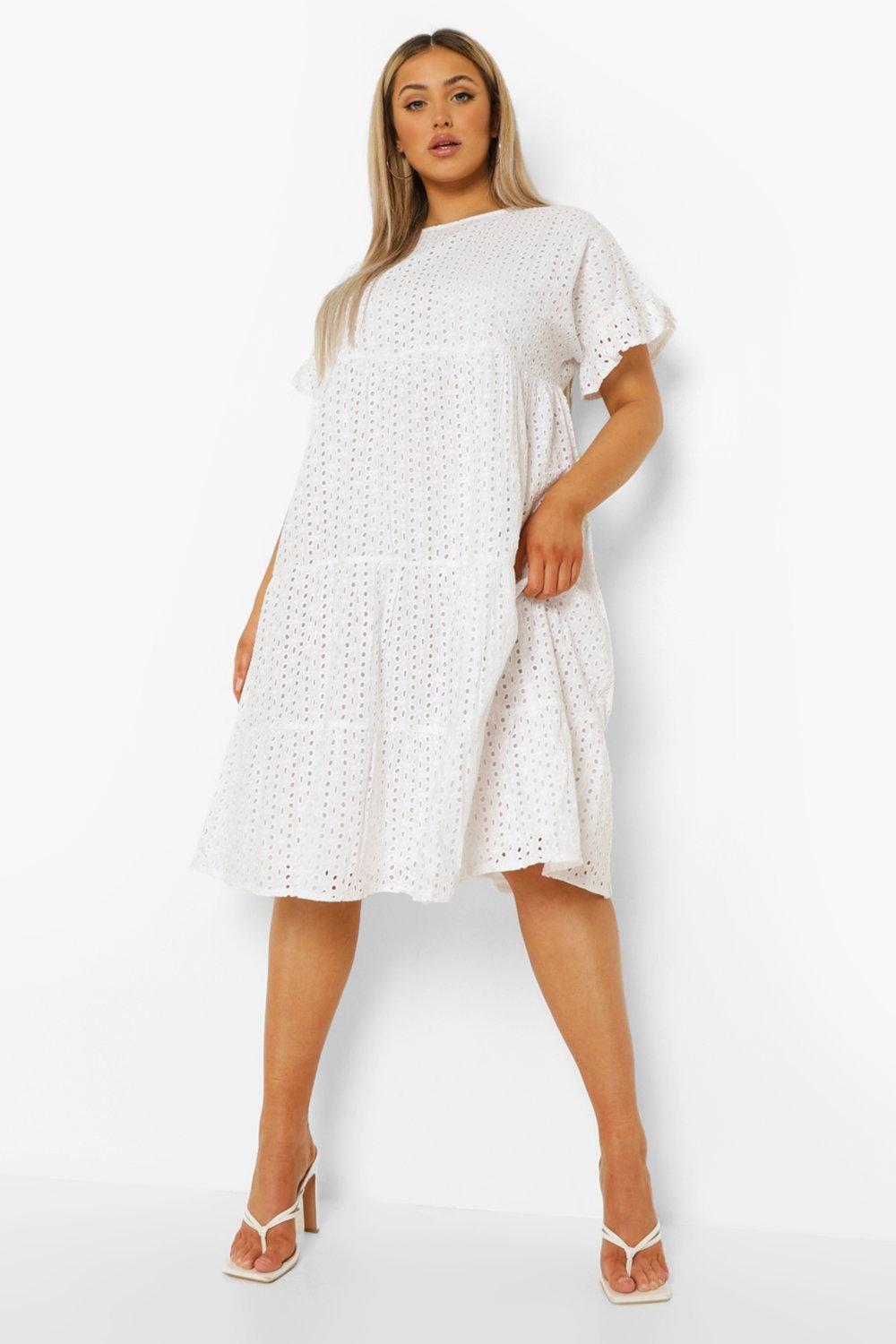 Boohoo white outlet plus size dress