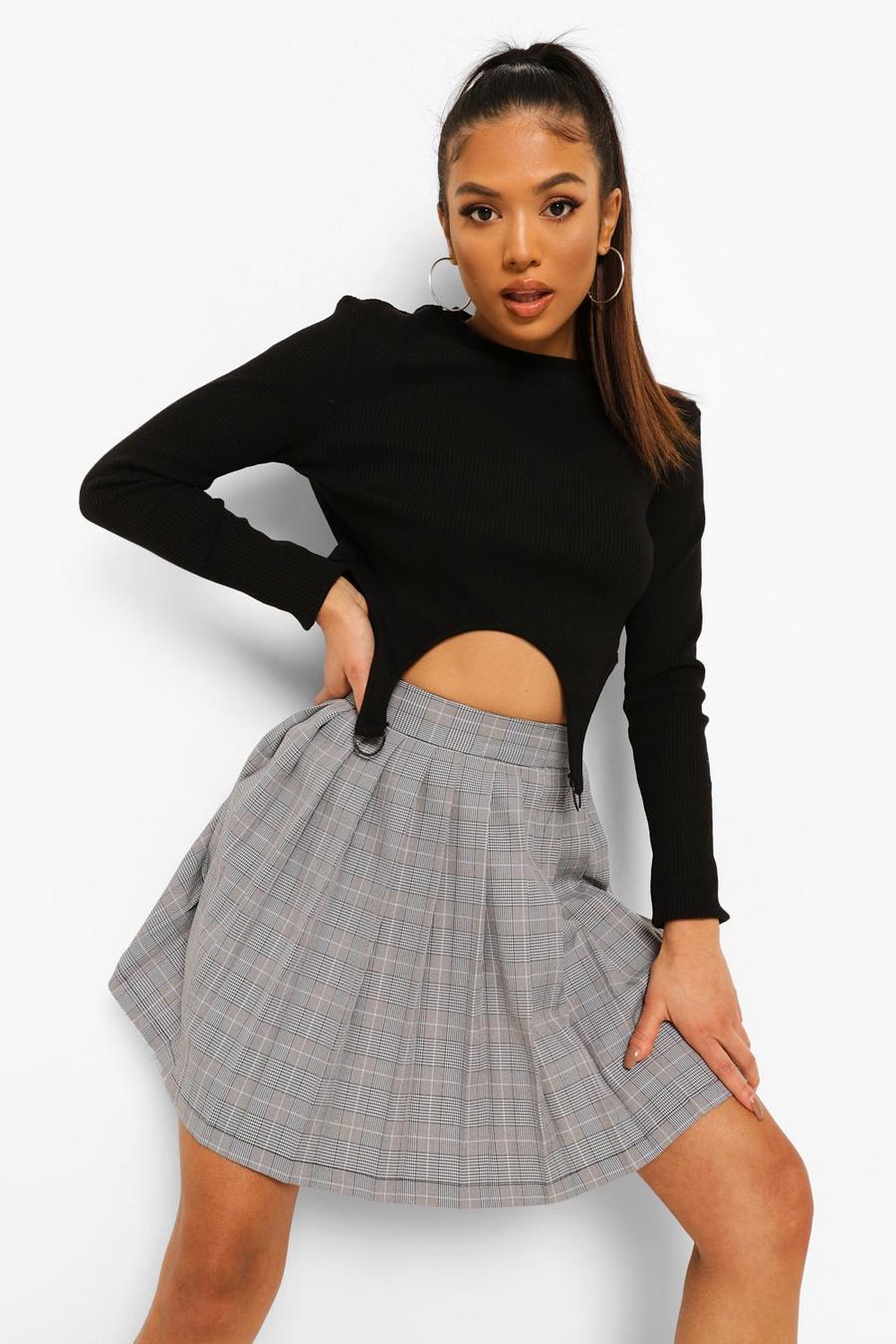 Black Petite Woven Check Pleated Mini Skirt image number 1