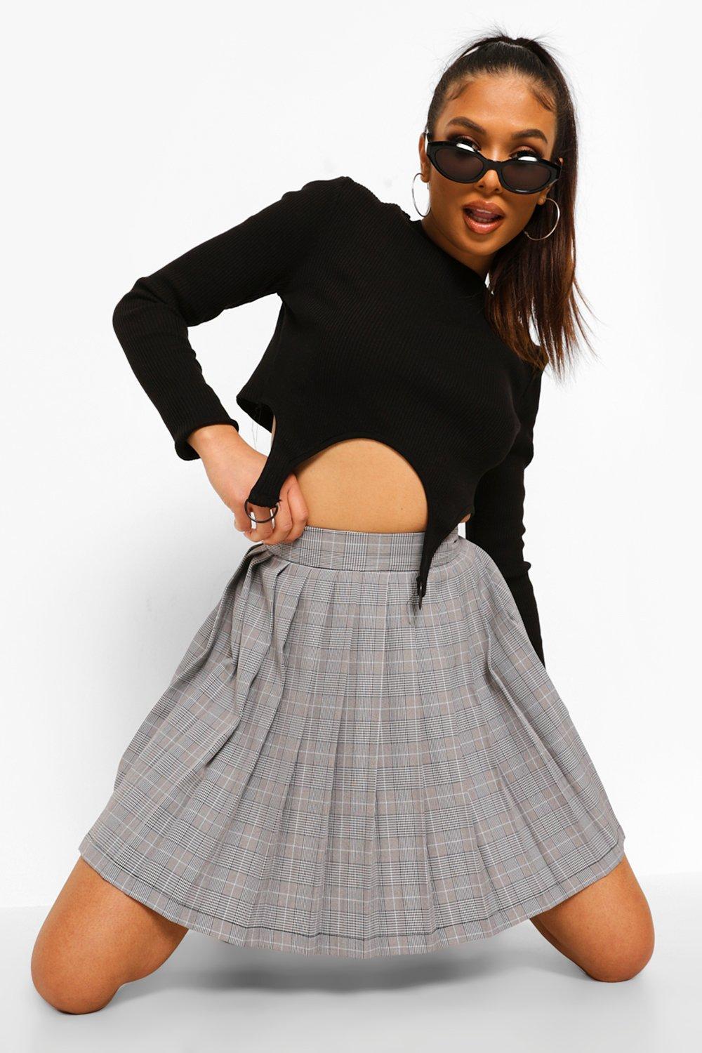 Petite Woven Check Pleated Mini Skirt | boohoo