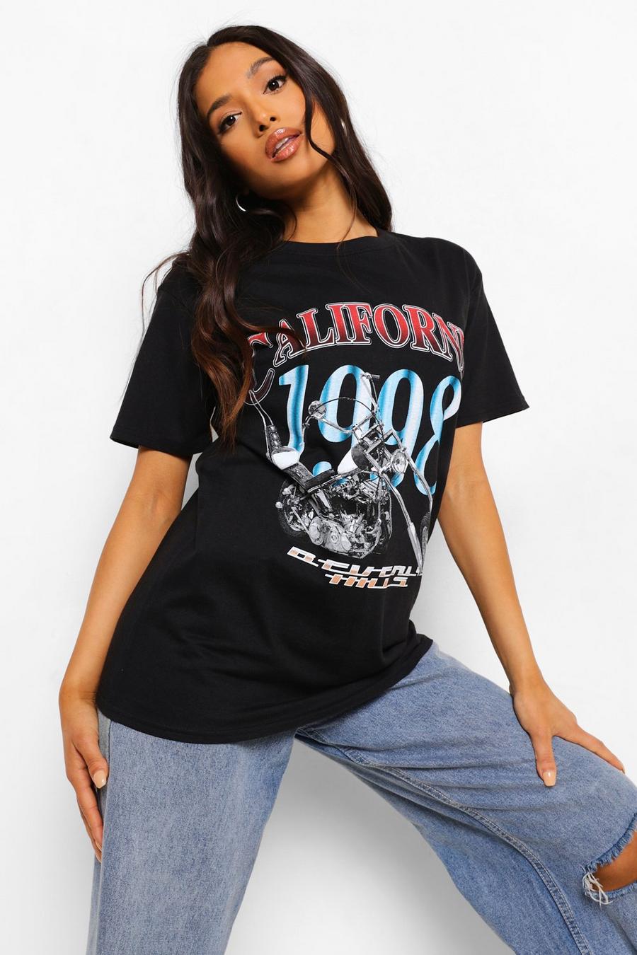 Women's Black Petite Beverly Hills Slogan Oversized T-Shirt | Boohoo UK