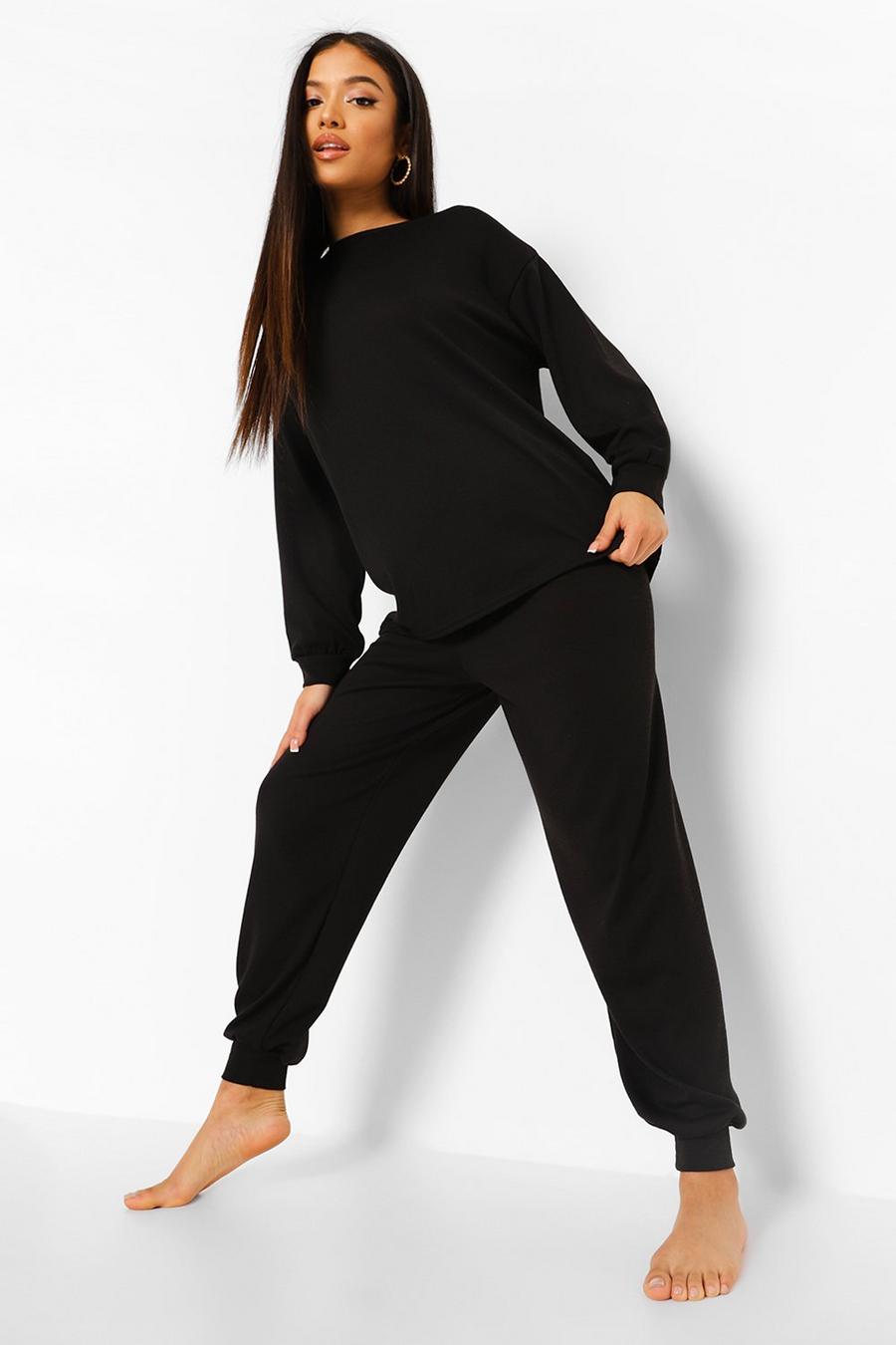 שחור חליפת טרנינג פטיט עם כתפיים נמוכות ומכנסי ריצה image number 1