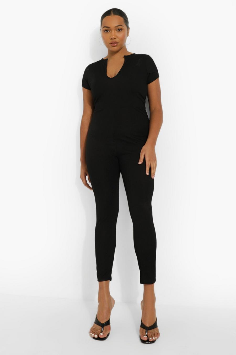 Black Plus - Ribbad jumpsuit med låg urringning image number 1