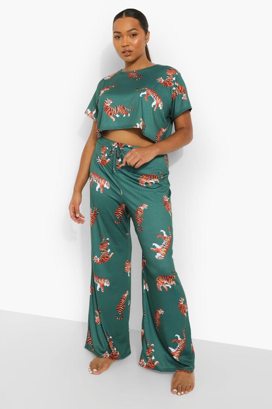 Plus Pyjama mit Tiger-Print, Grün image number 1