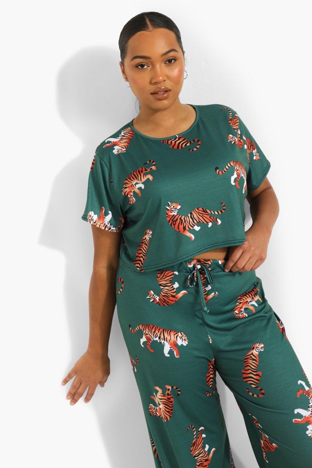 Boohoo plus size online nightwear