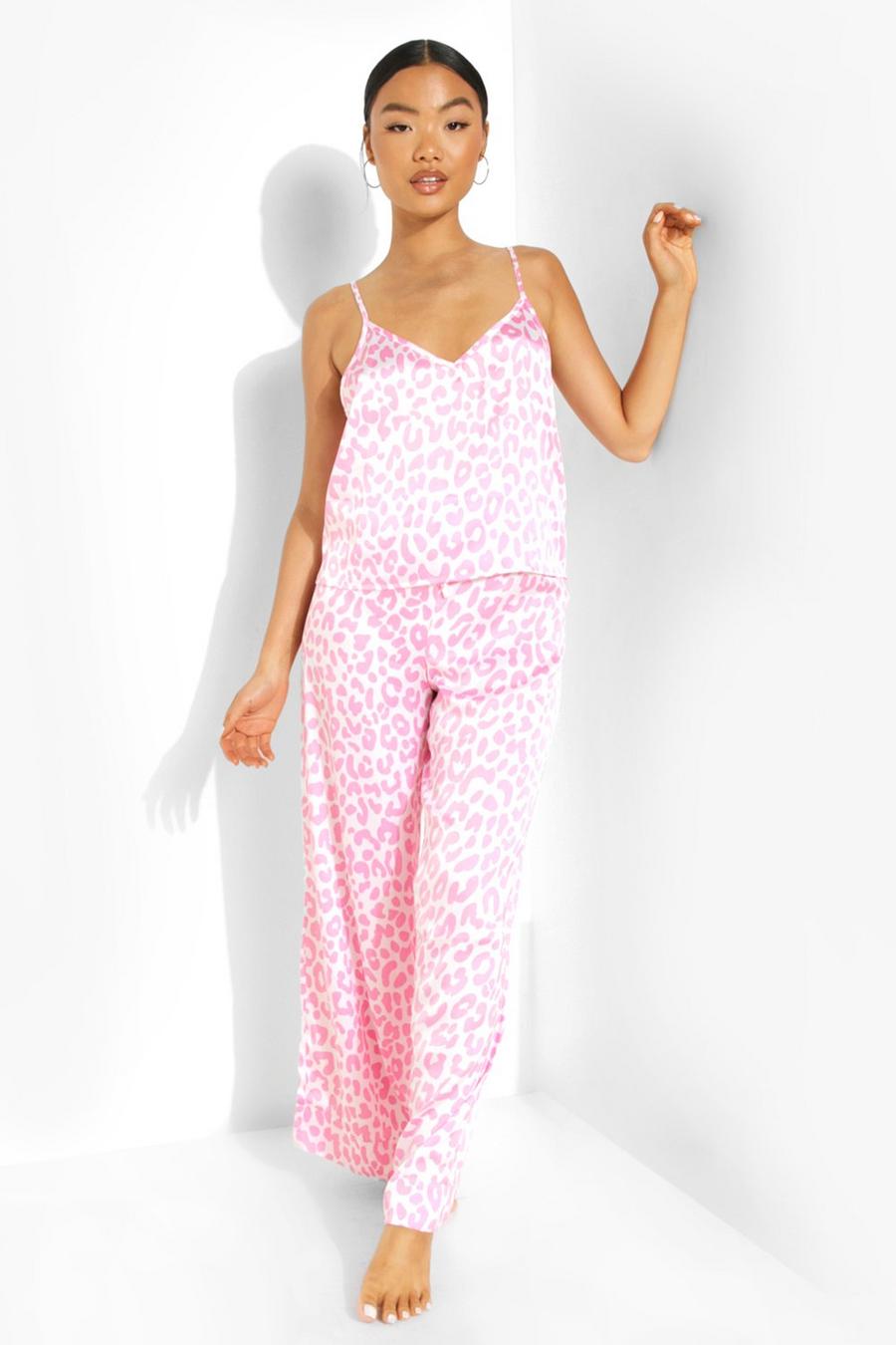Hot pink Petite - Leopardmönstrad pyjamas med långbyxor image number 1
