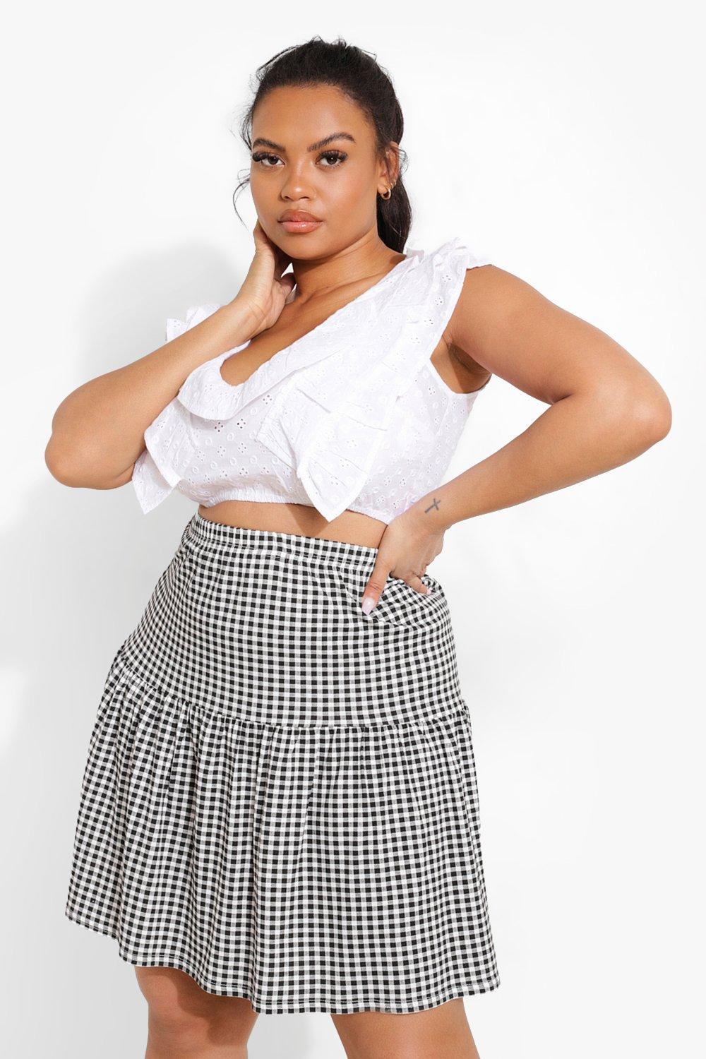 Black and white plus size skater skirt sale