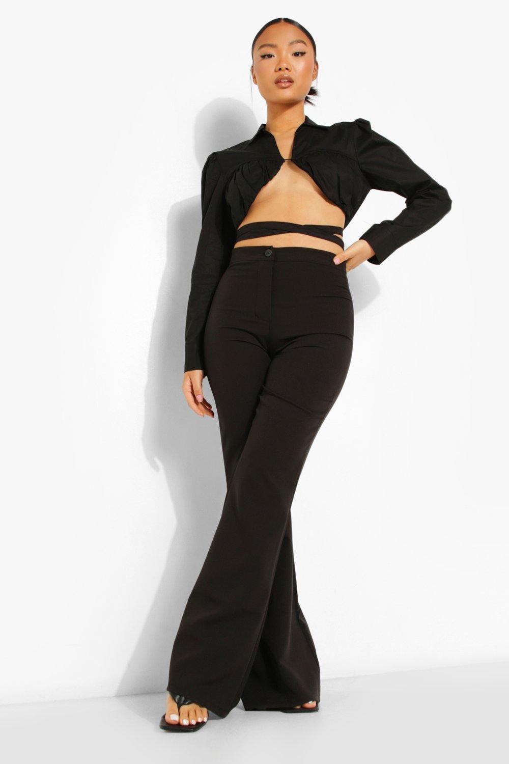 https://media.boohoo.com/i/boohoo/pzz06306_black_xl_3/female-black-petite-fit-and-flare-high-waist-pants