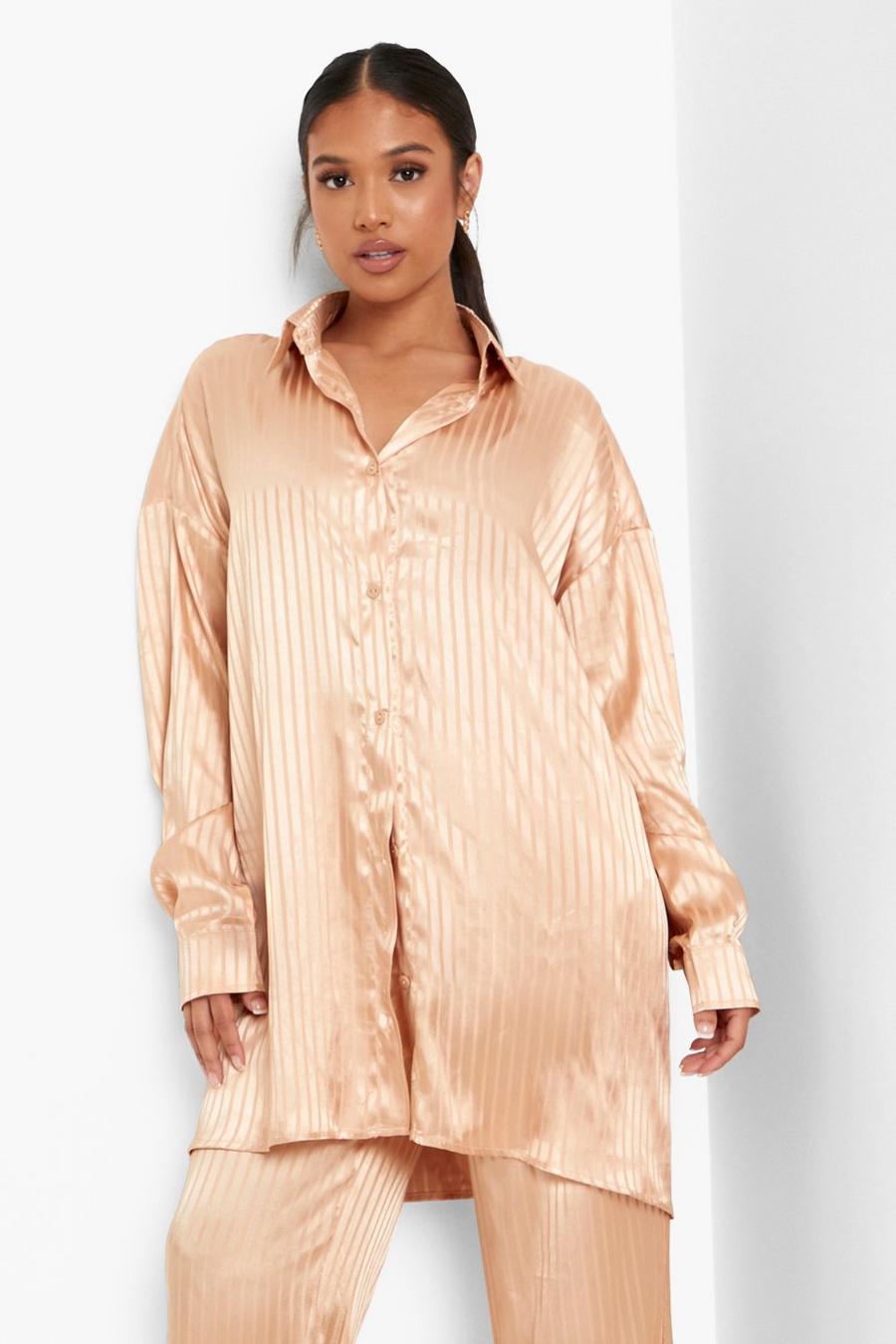 Petite gestreiftes Oversize Satin-Hemd, Gold image number 1