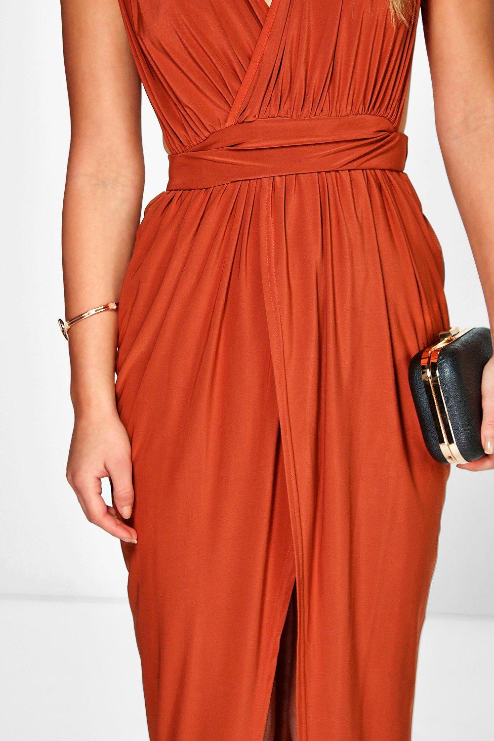 Petite Gedrapeerde Maxi Jurk Met Laag Decollet boohoo