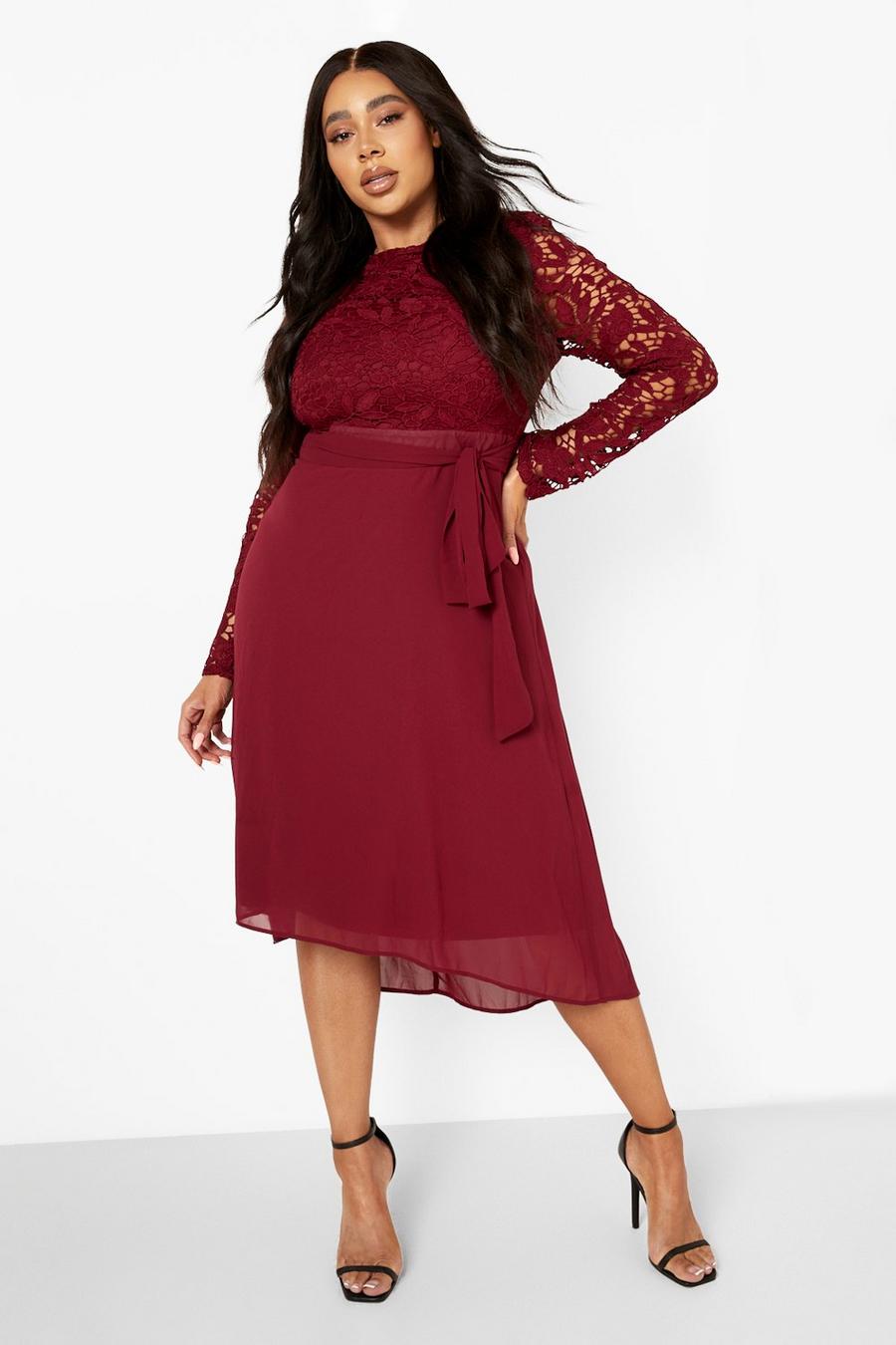 Berry red Plus Occasion Lace Contrast Midi Dress