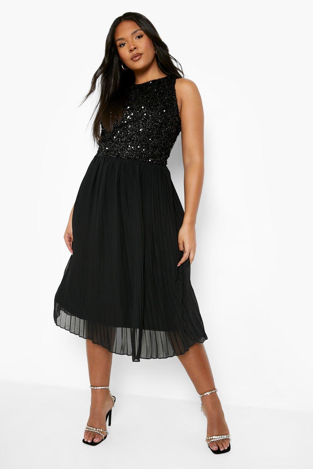 Black dress outlet contrast