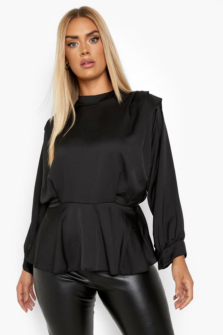 Blusa Plus Size in raso con collo alto e volant, Black nero
