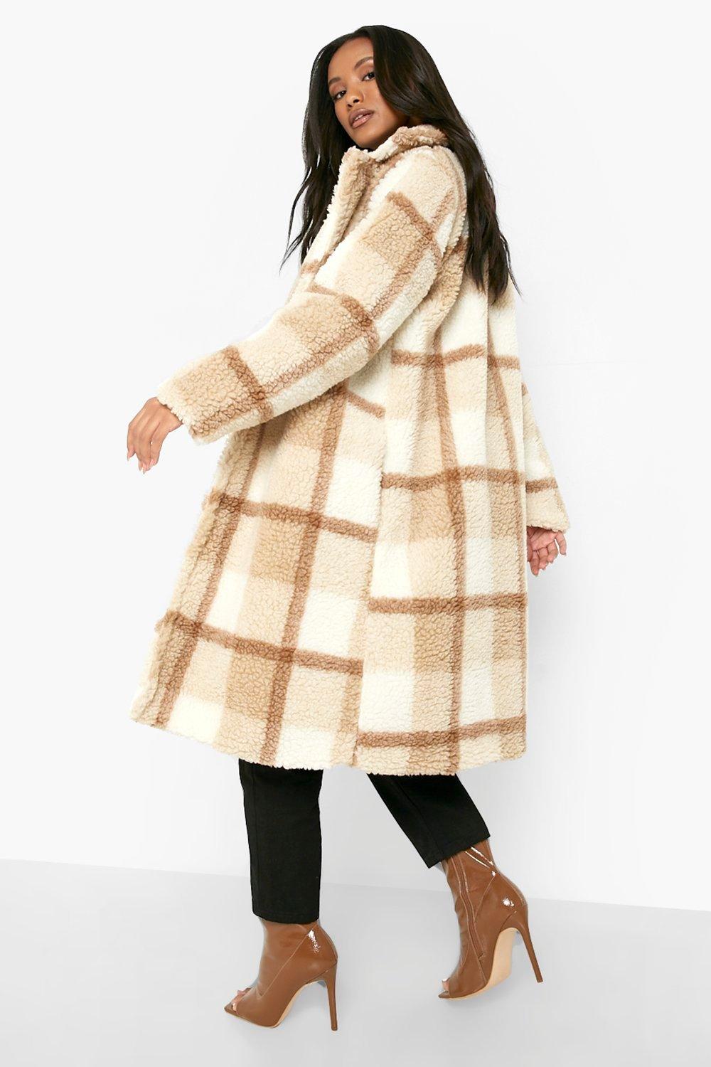 Maxi check outlet coat