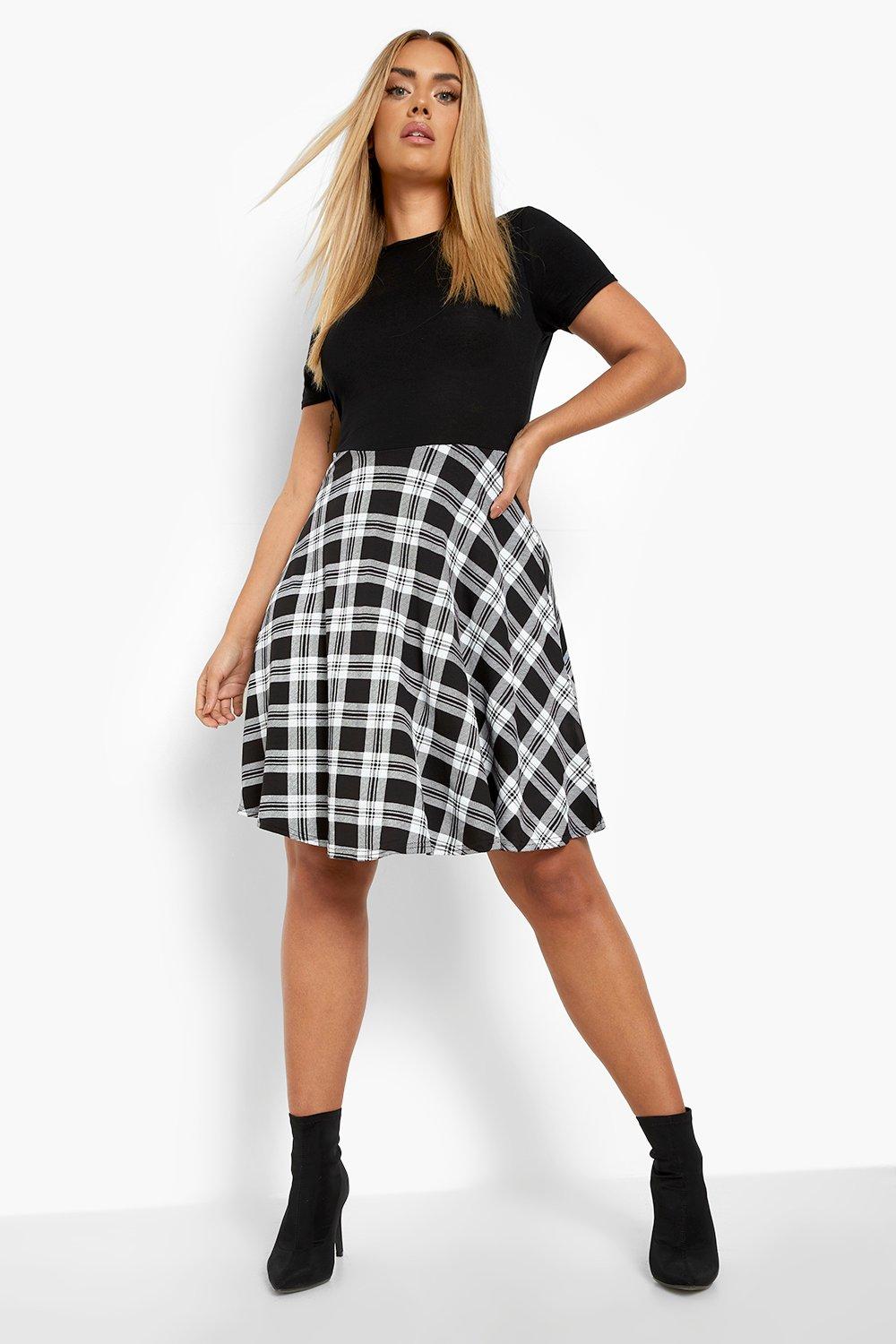 Plus size clearance checkered skater skirt