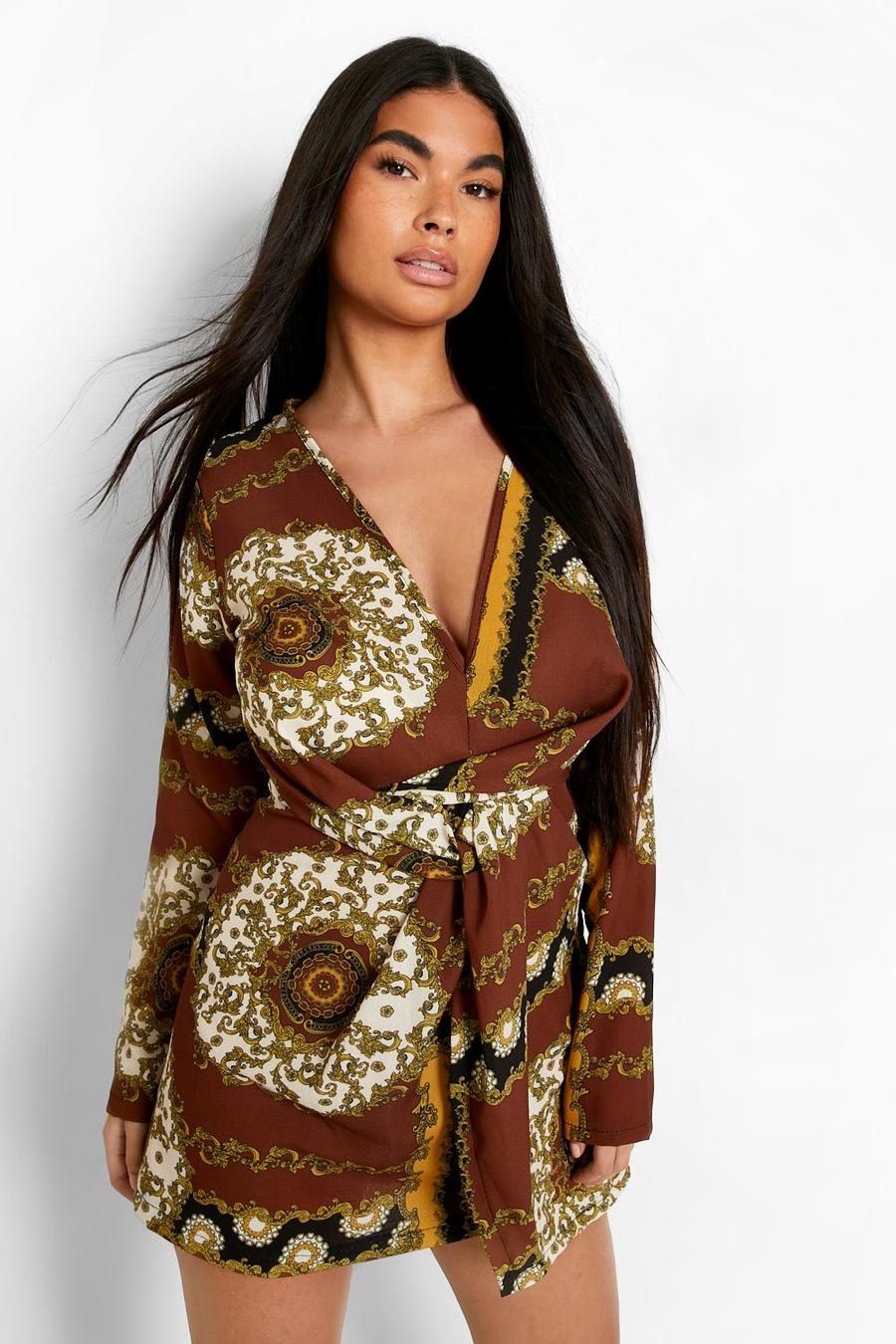 Chocolate Petite Chain Print Woven Shift Dress image number 1