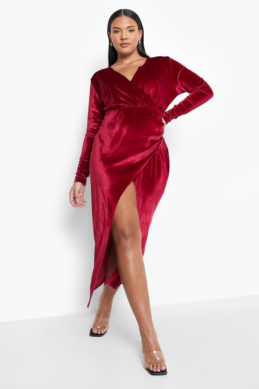Berry rosso Plus Velvet Wrap Midaxi Dress