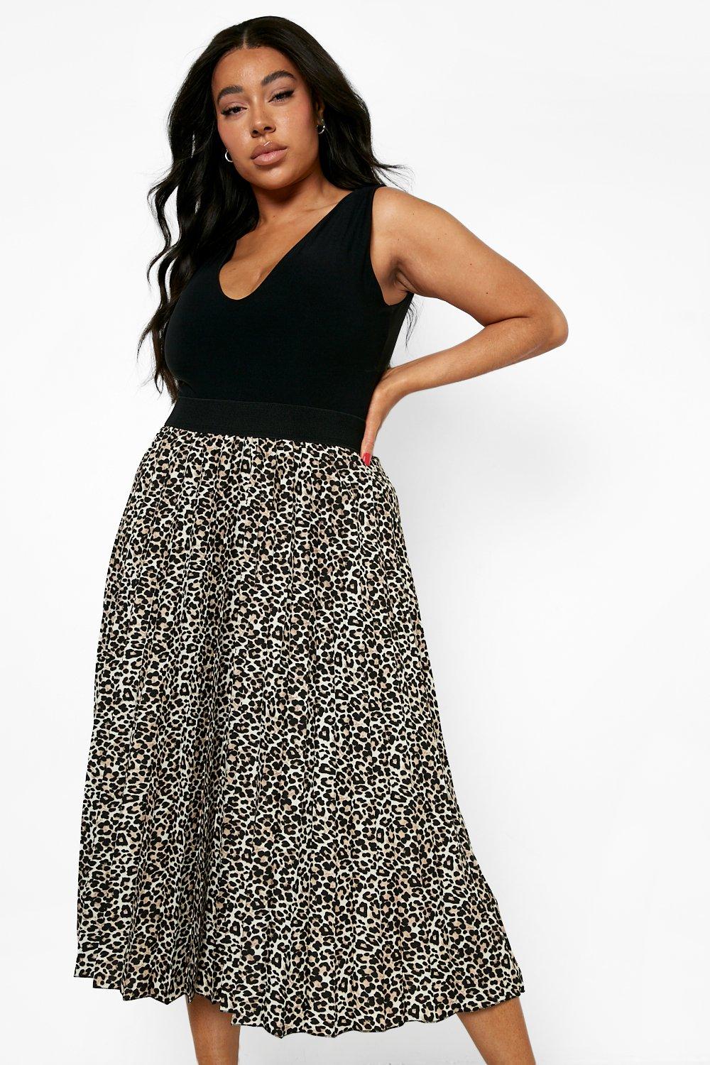 Leopard print hot sale pleated skater skirt