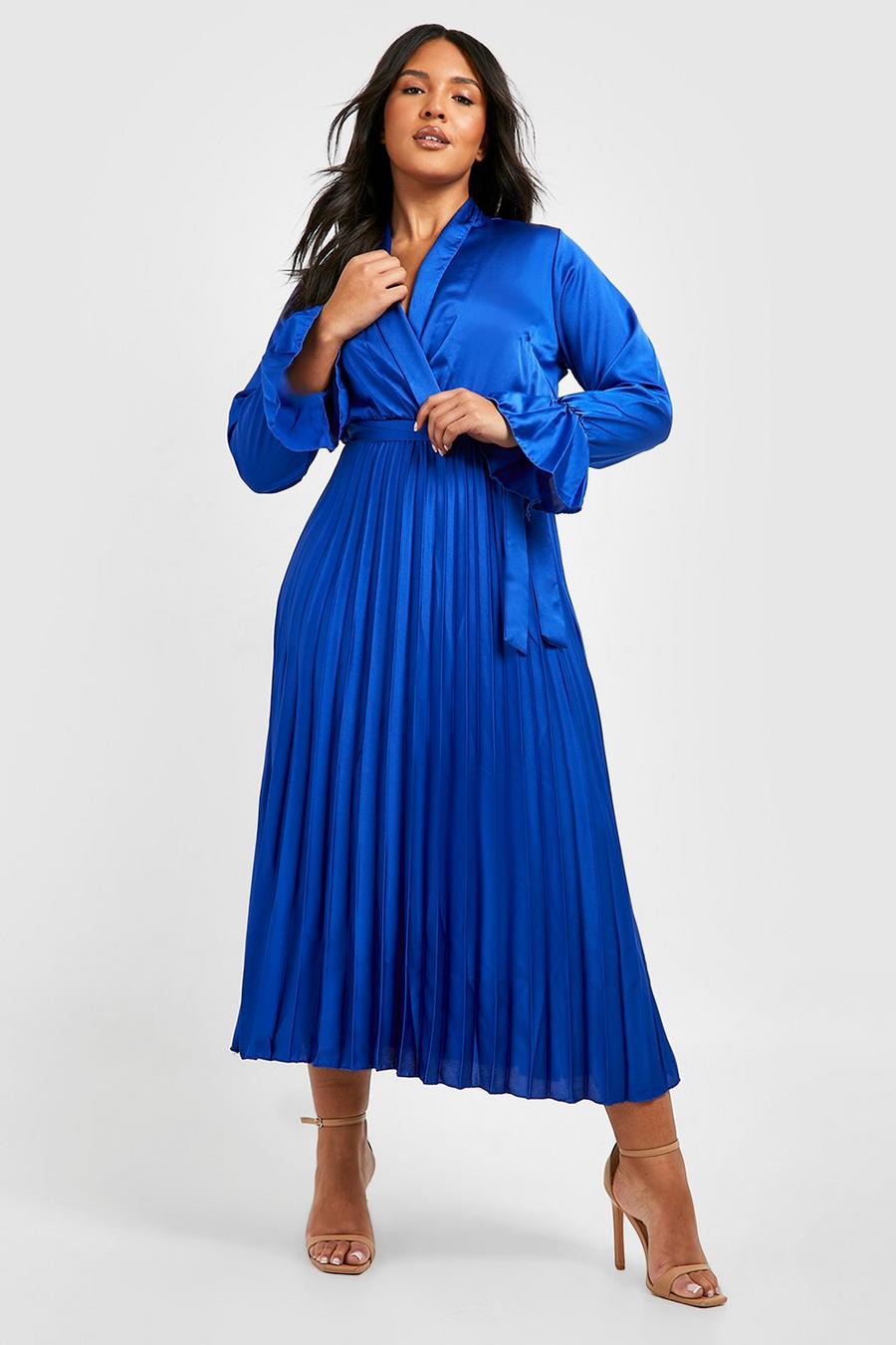 קובלט שמלת מידקסי סאטן עם קפלים, מידות גדולות image number 1