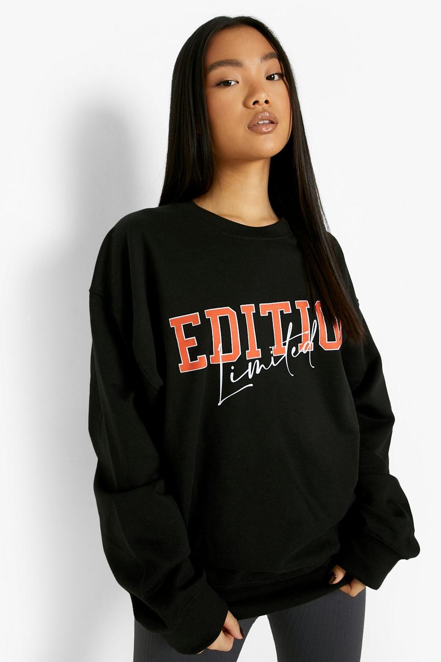 Black Petite - Limited Edition Sweatshirt med slogan image number 1
