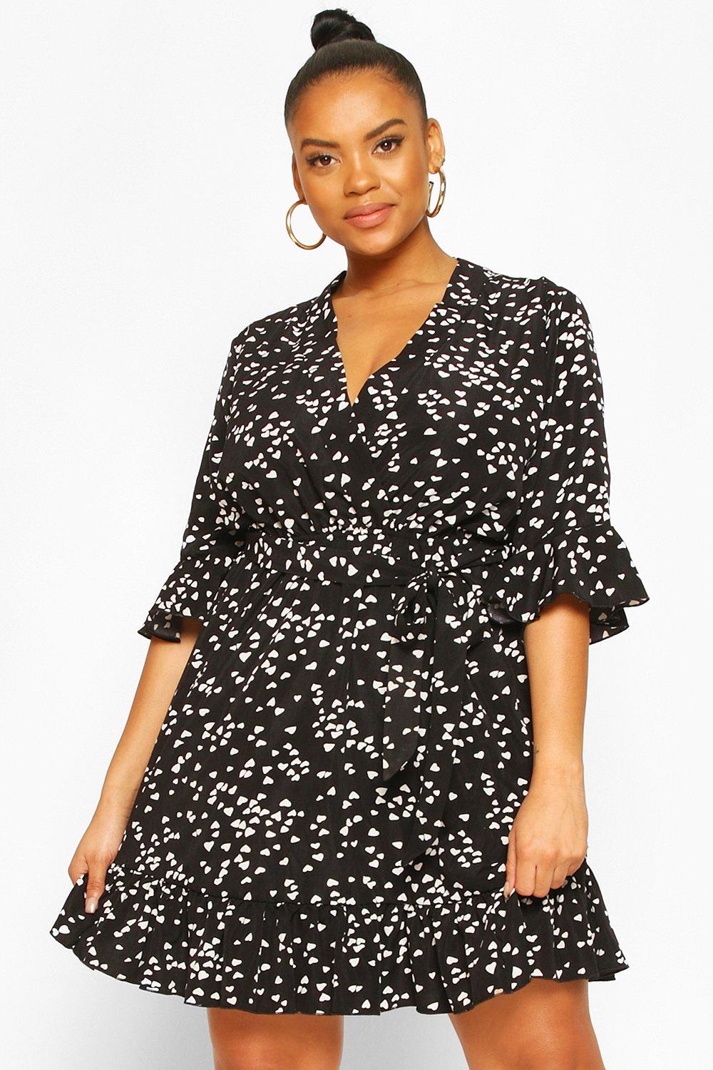 Plus Heart Printed Wrap Skater Dress boohoo