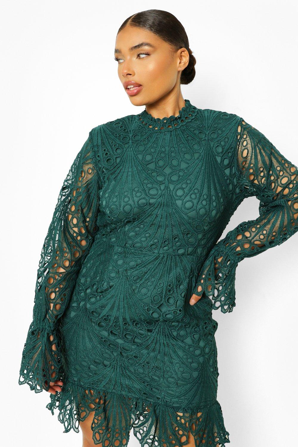 Green hot sale lace dress