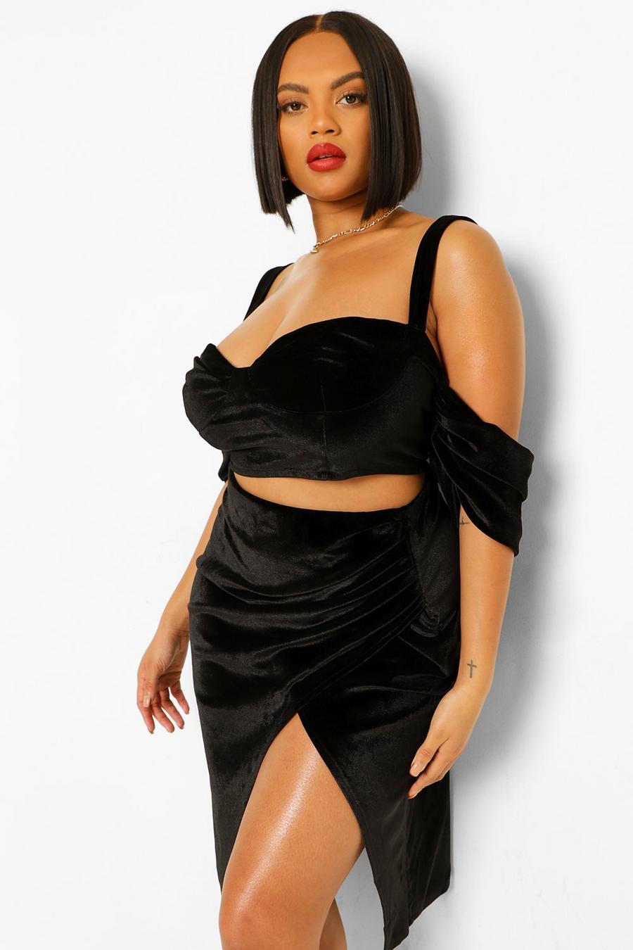 Black Plus Drape Sleeve Velvet Crop Top image number 1