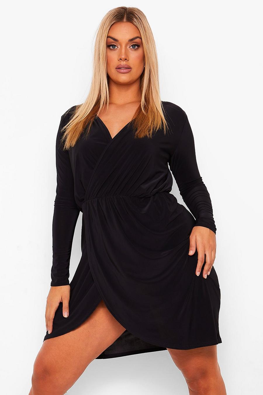 Plus Kleid mit Wickelfront aus glänzendem Jersey, Schwarz image number 1
