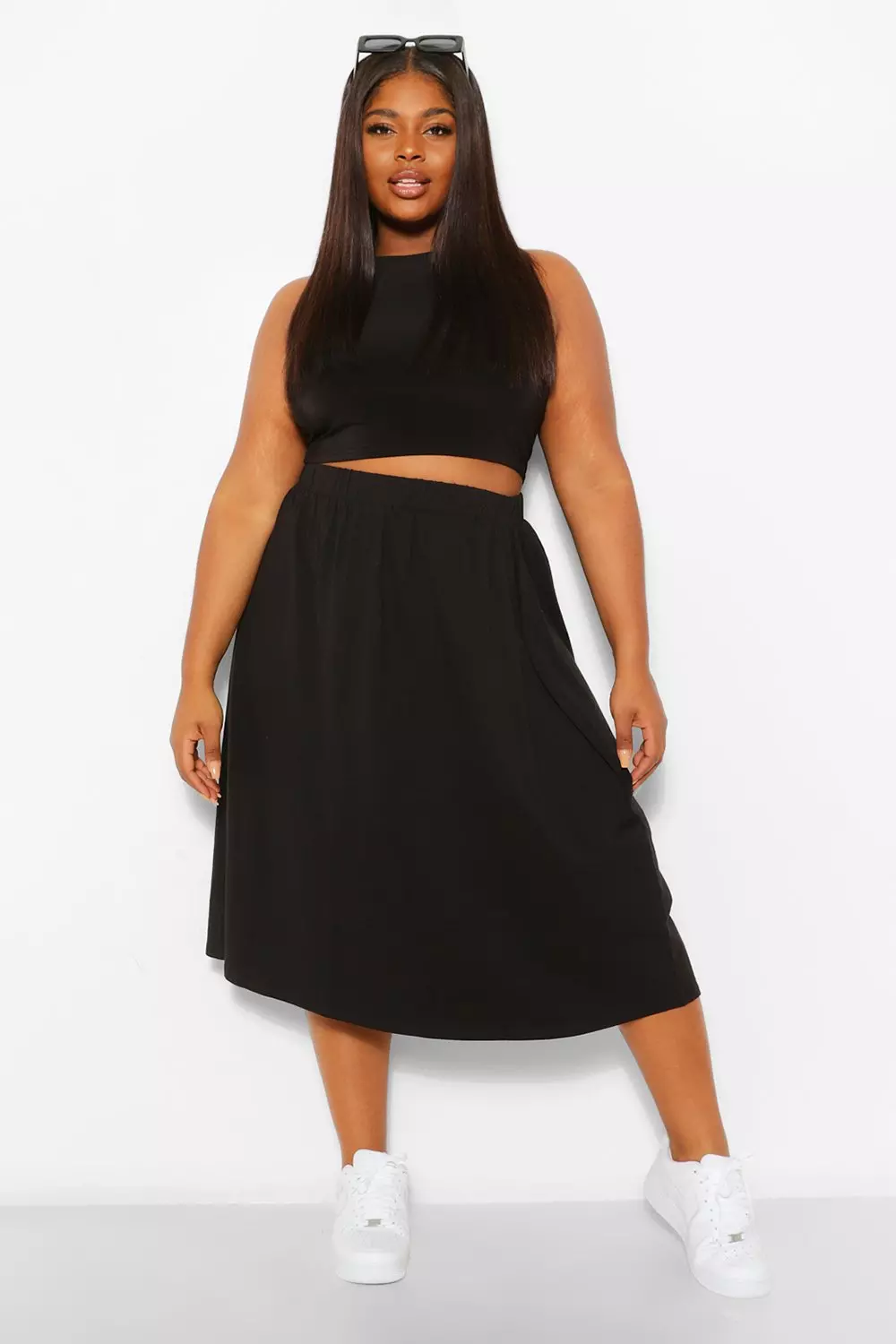 Grande Taille Jupe Patineuse Mi Longue Basique En Coton Boohoo