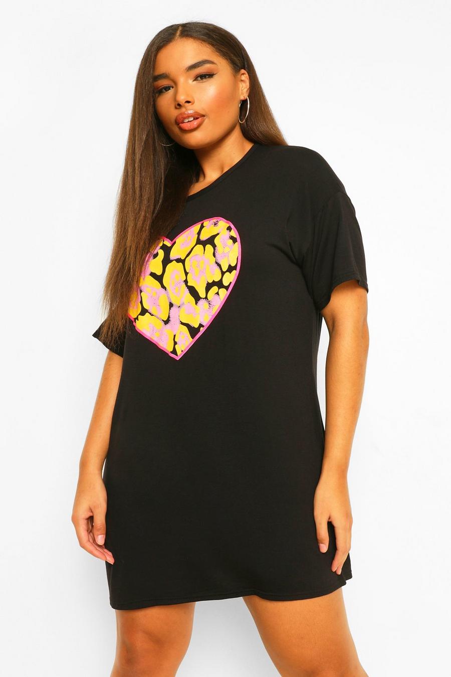 Plus T-Shirt-Kleid mit Herz- und Leoparden-Print  image number 1