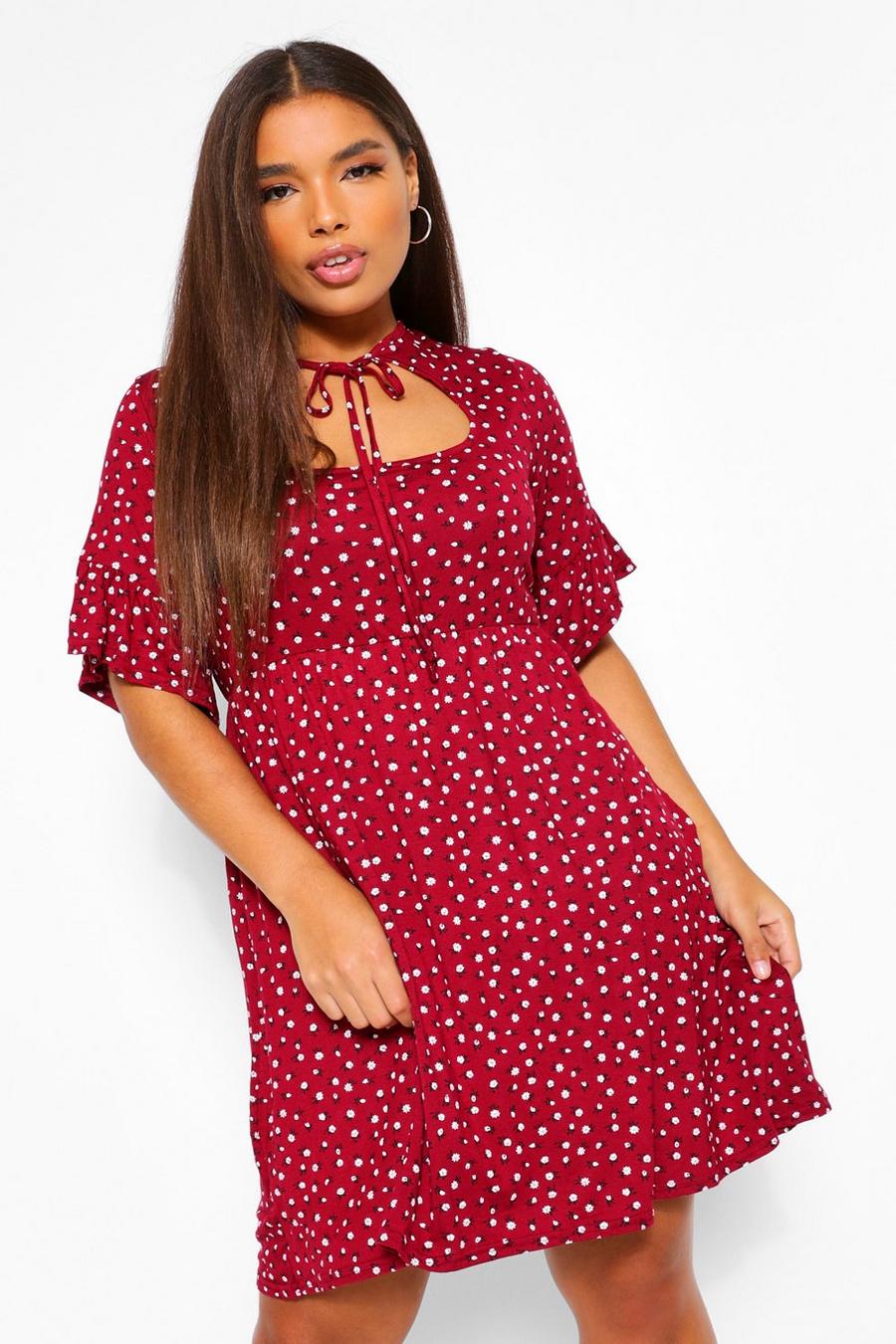 Berry Plus Ditsy floral Cut Out Smock Dress image number 1