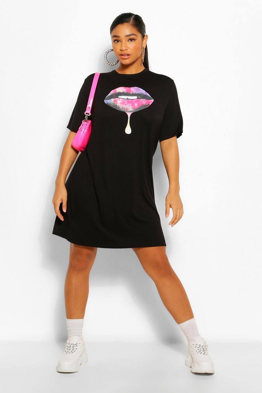Plus T-Shirt-Kleid mit Lippen-Print, Schwarz image number 1