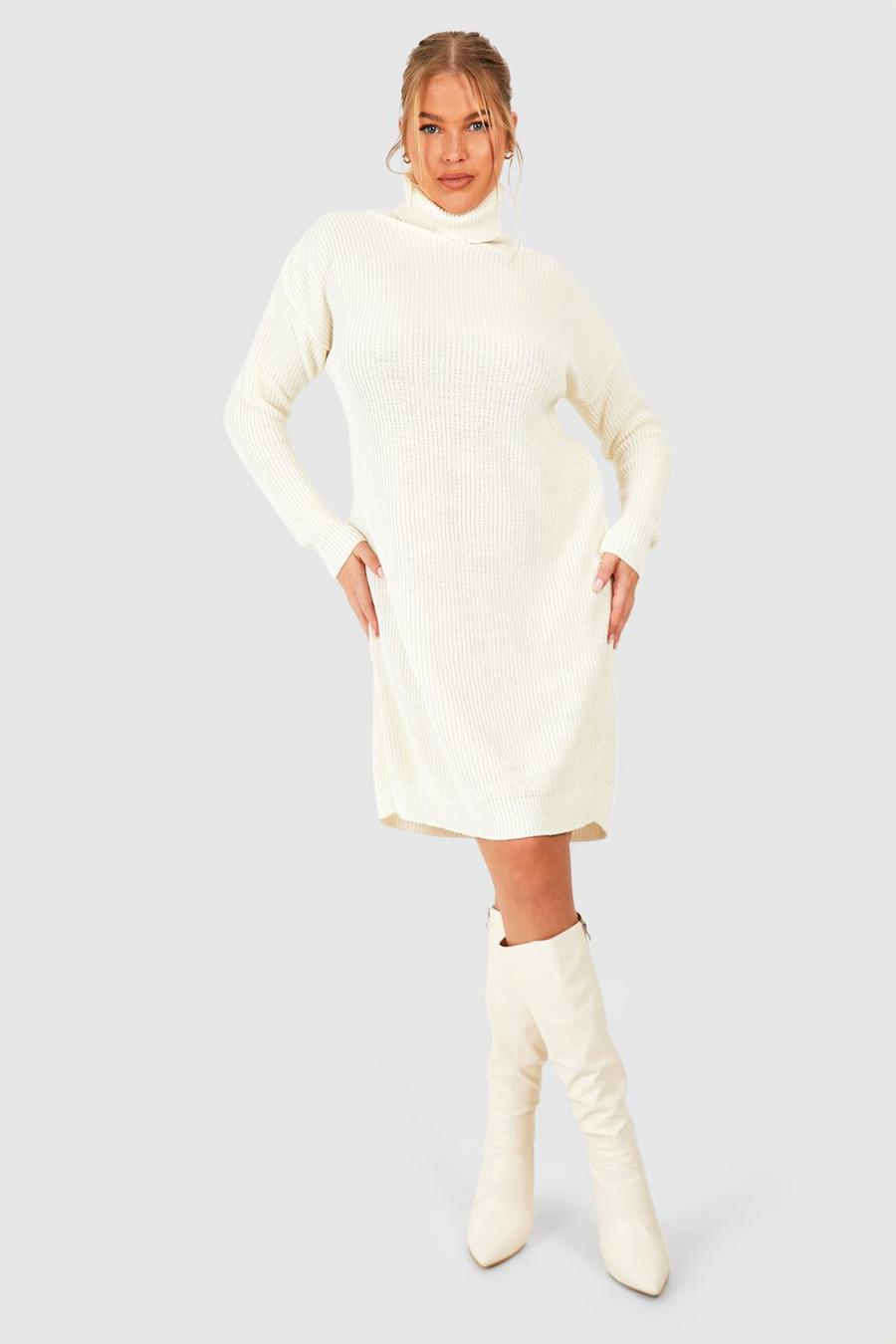 Ecru white Plus - Stickad klänning med polokrage