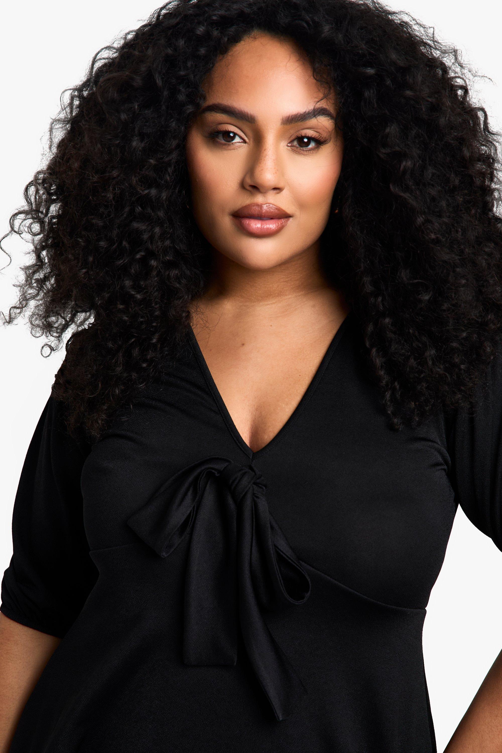 Boohoo skater 2025 dress plus size