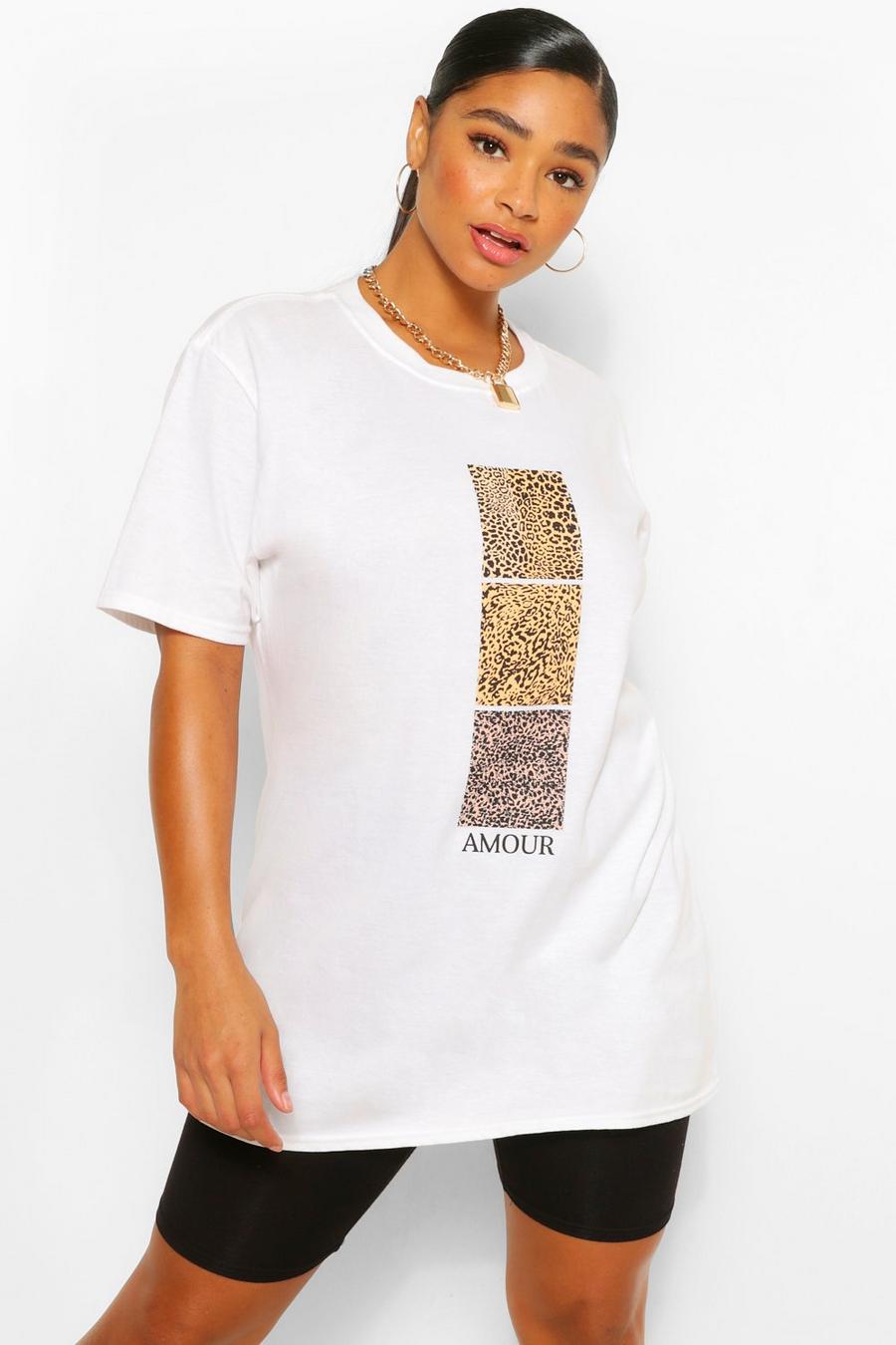 Plus T-Shirt mit „Swatch Amour“-Slogan und Leopardenmuster, Weiß image number 1