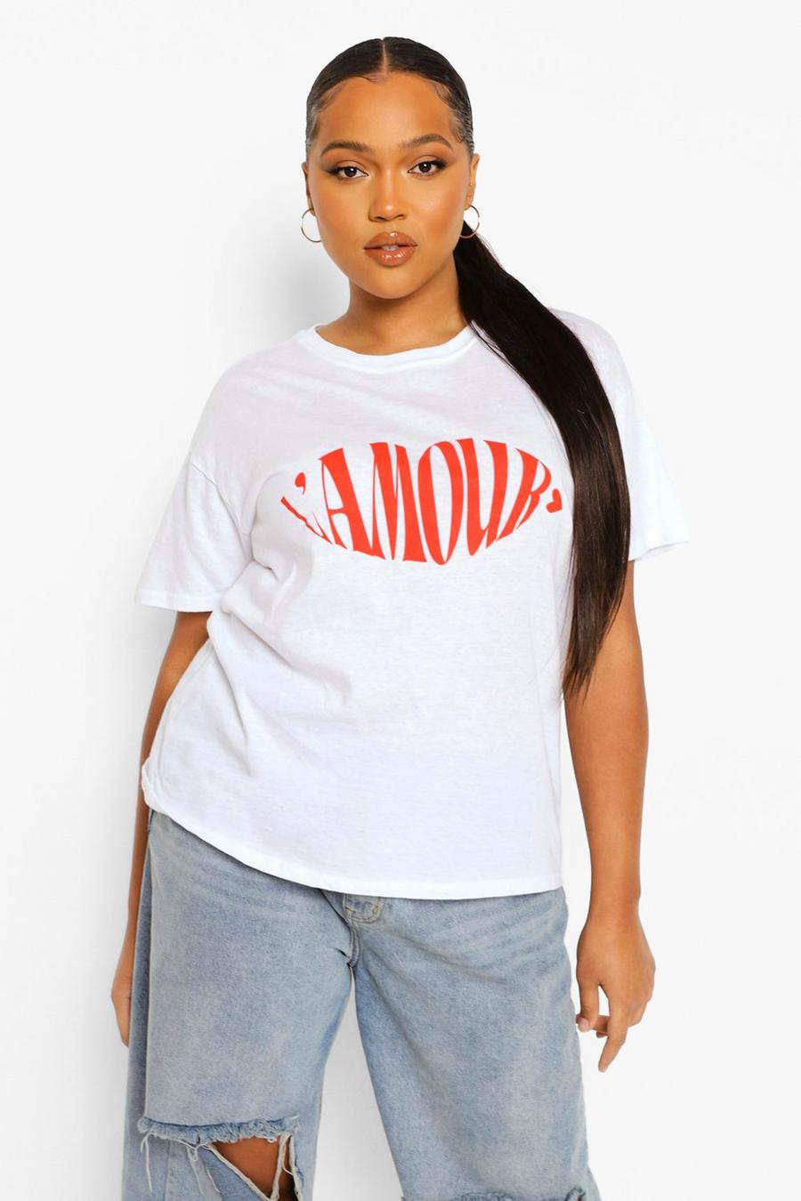 Plus T-Shirt mit L‘Amour Slogan, Weiß image number 1