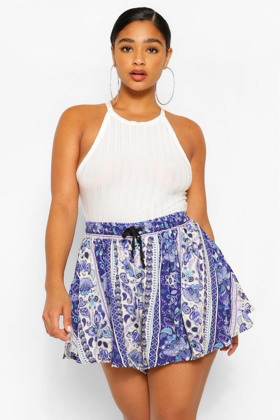 Blue Plus Woven Printed Shorts image number 1
