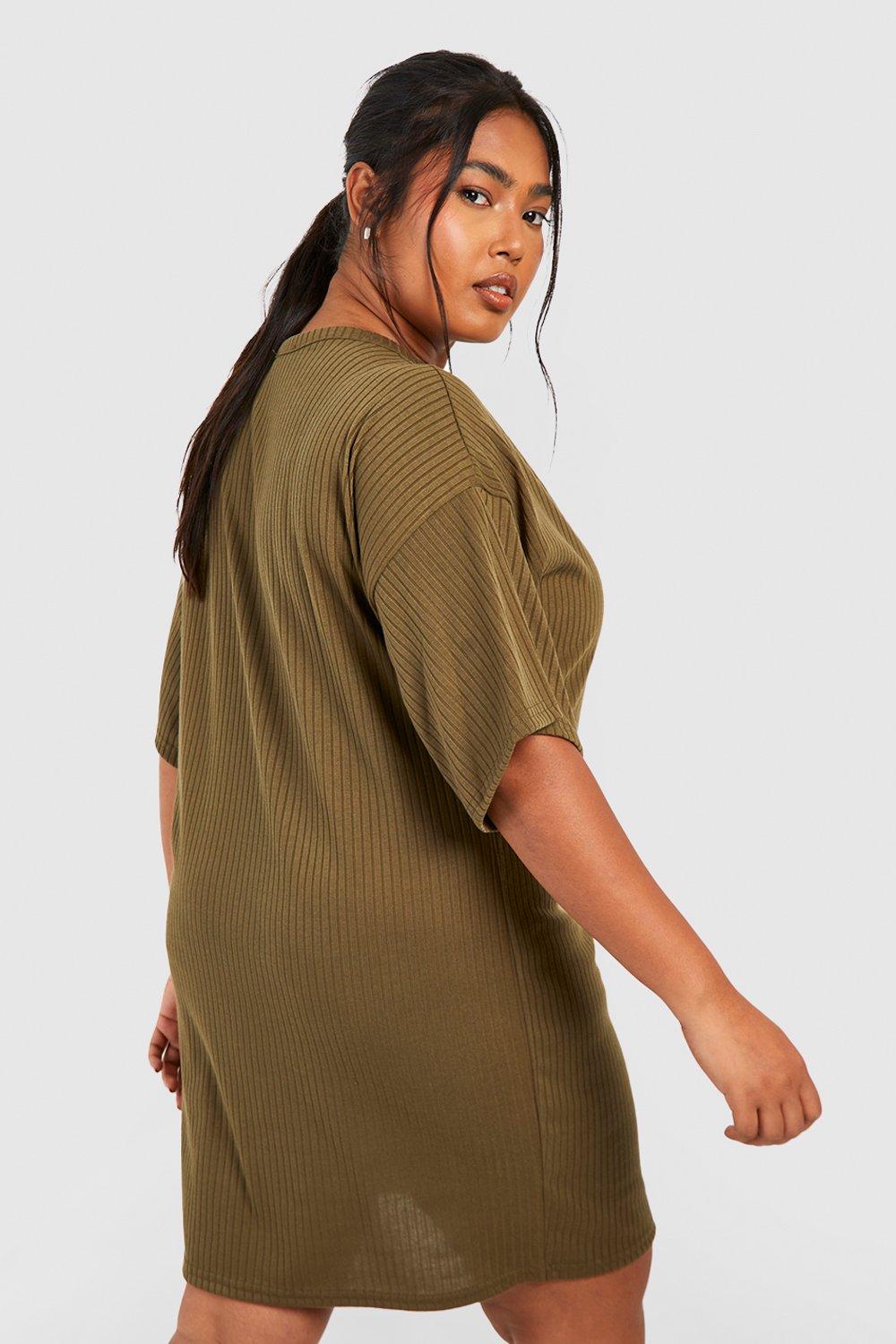 Boohoo plus t shirt dress on sale