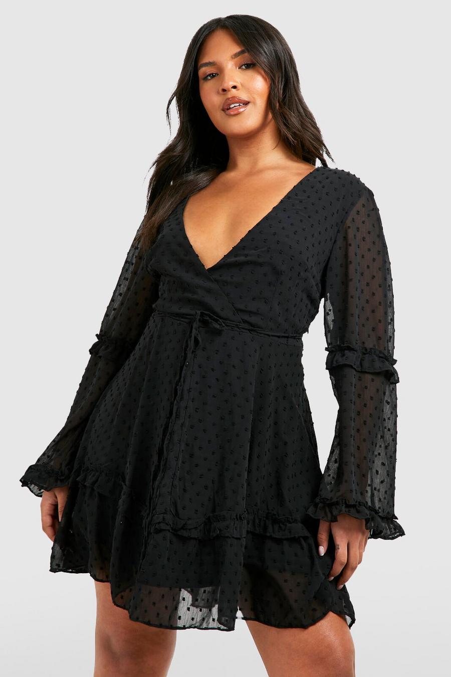 Black שמלת סקייטר מבד שיפון באריגת דובי בעיטור מלמלה מידות גדולות image number 1