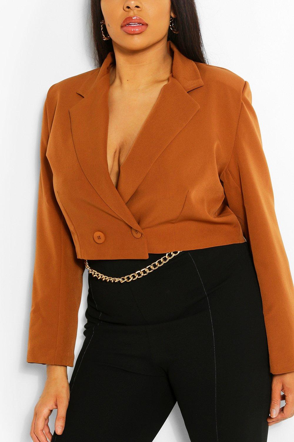 Høring Indica Goneryl Plus Woven Tailored Cropped Blazer | boohoo Norway