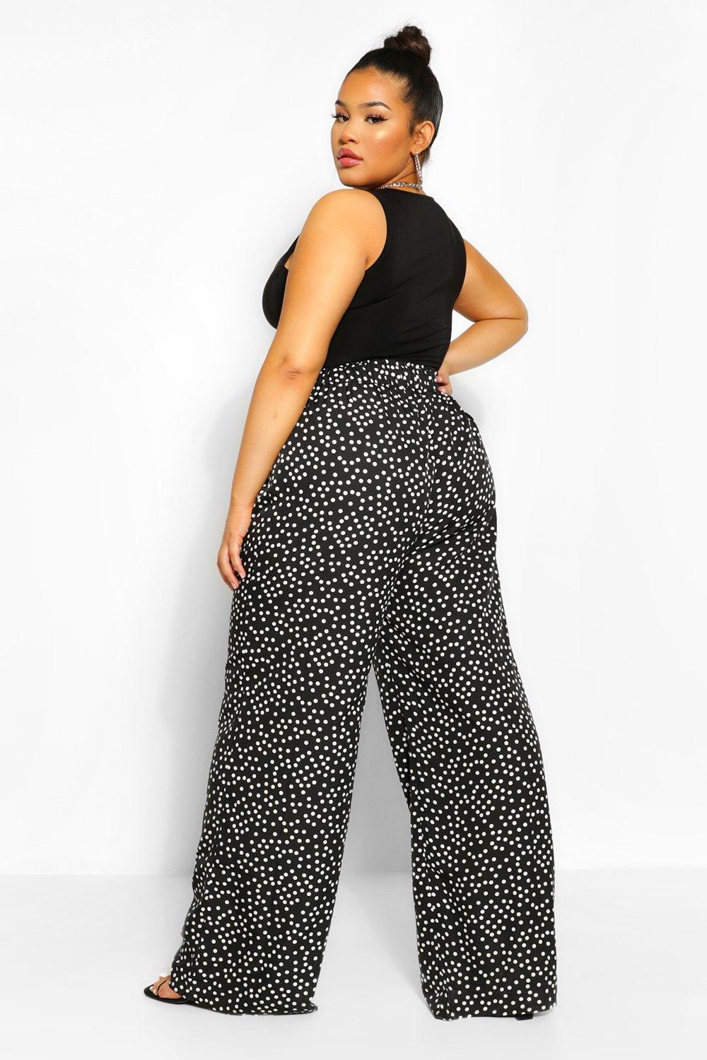 black pants outfit plus size