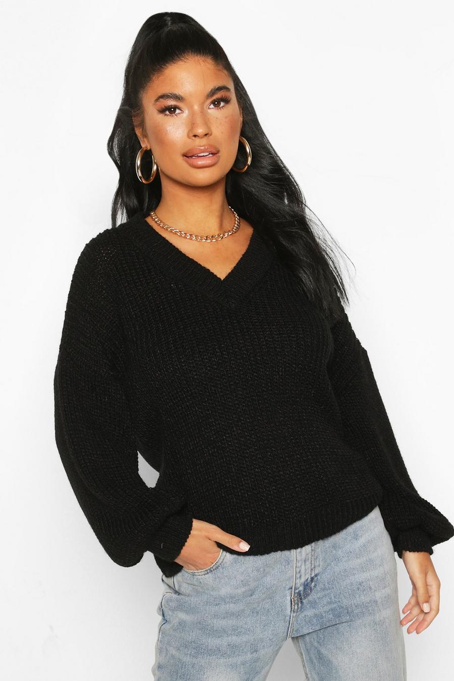 Petite V Neck Chunky Knit Sweater image number 1