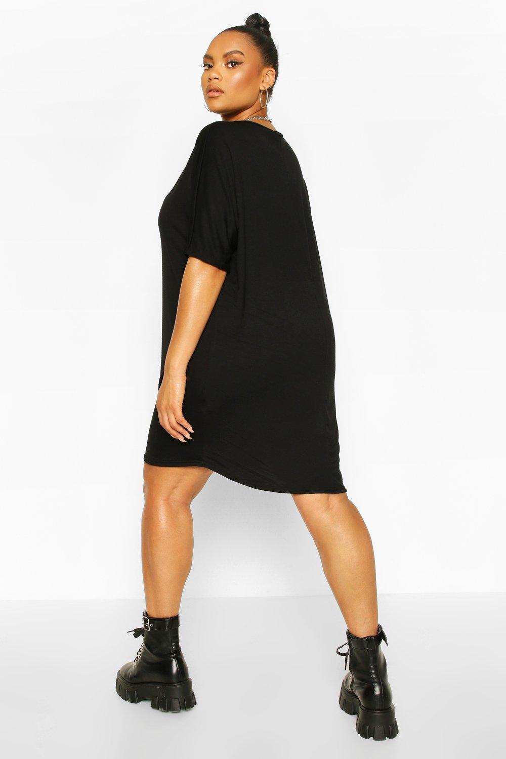 Boohoo plus size on sale t shirt dress