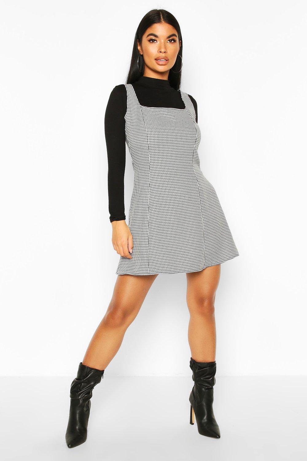 pinafore boohoo