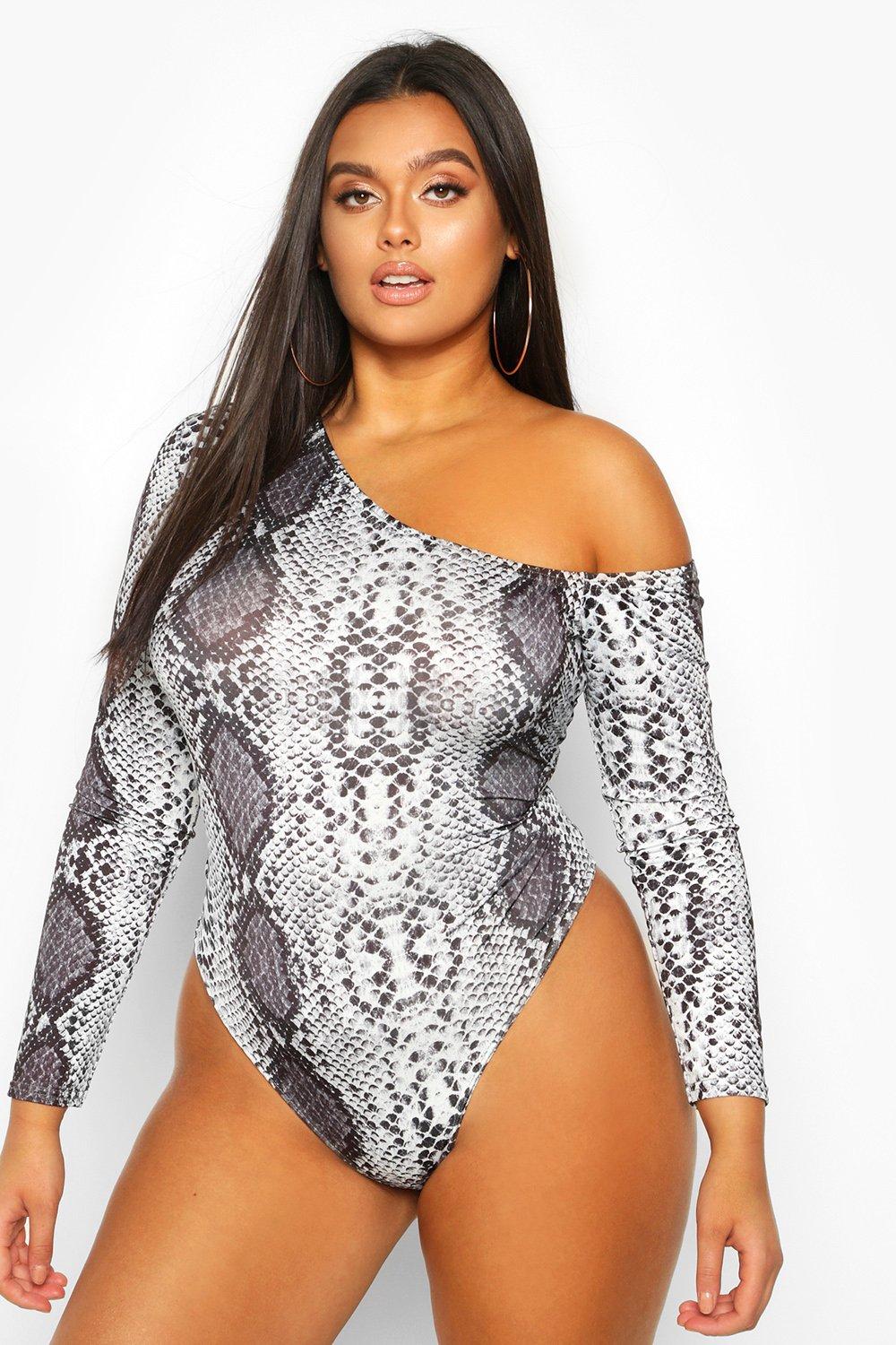 boohoo curve bodysuit