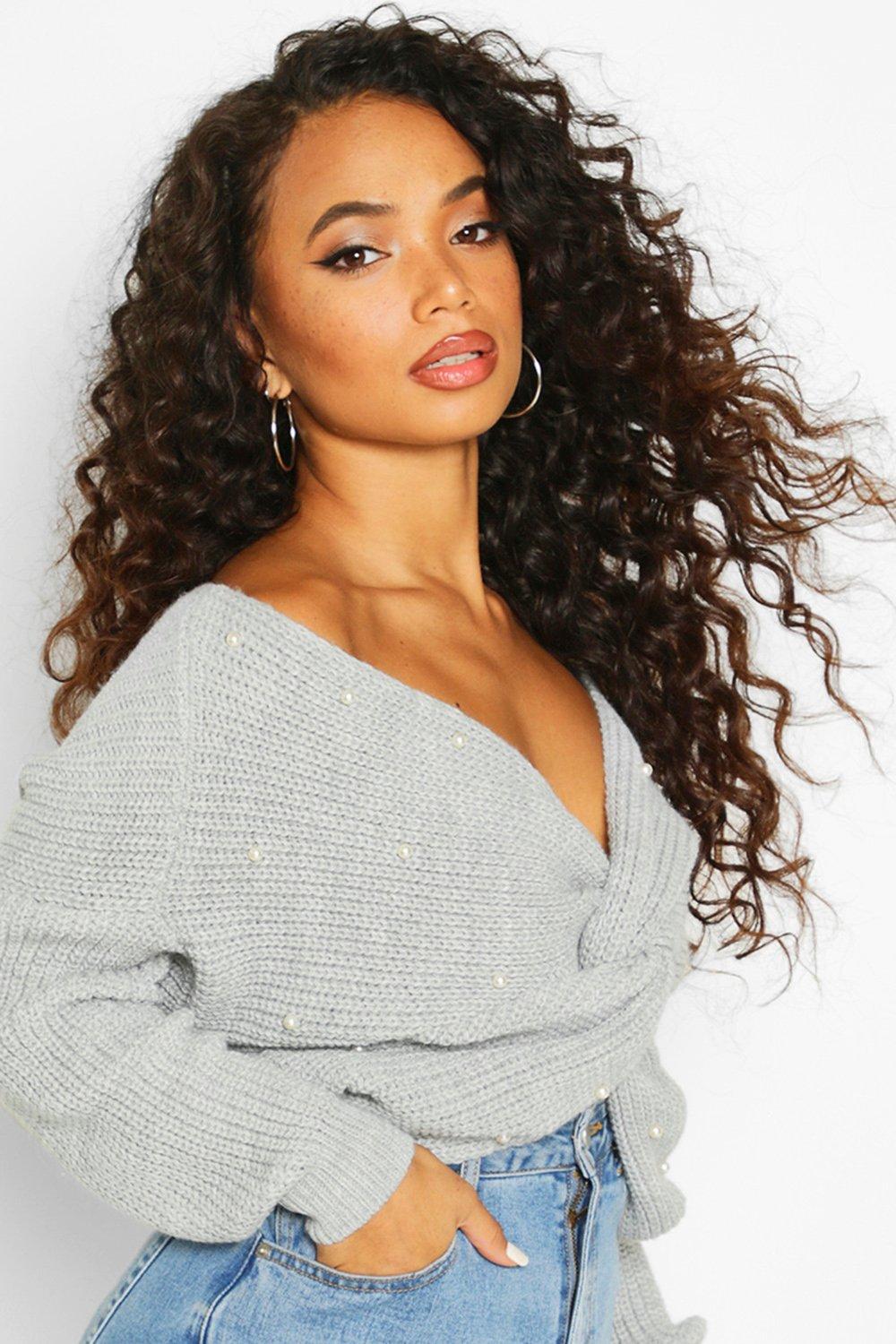 https://media.boohoo.com/i/boohoo/pzz67983_black_xl_3/female-black-petite-pearl-detail-twist-front-sweater