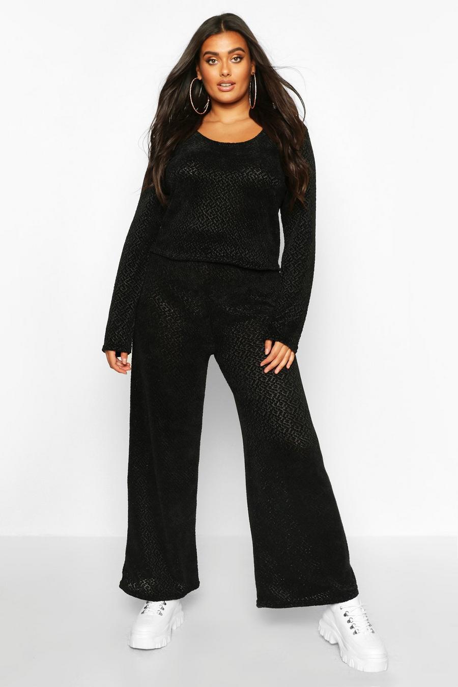 Black Plus Chenille Slouchy Lounge Set image number 1