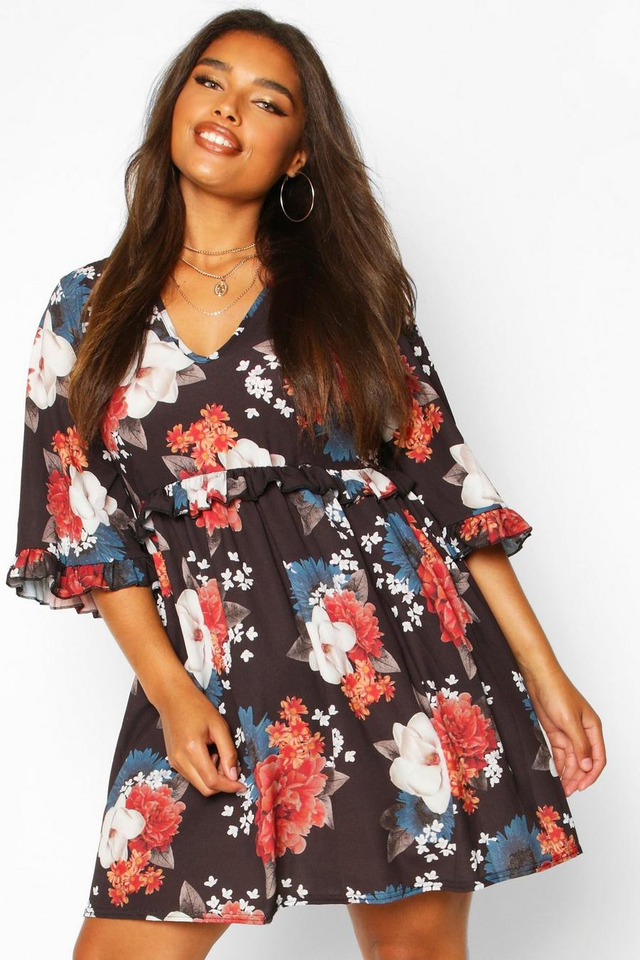 Plus Ruffle Plunge Woven Floral Smock Dress image number 1