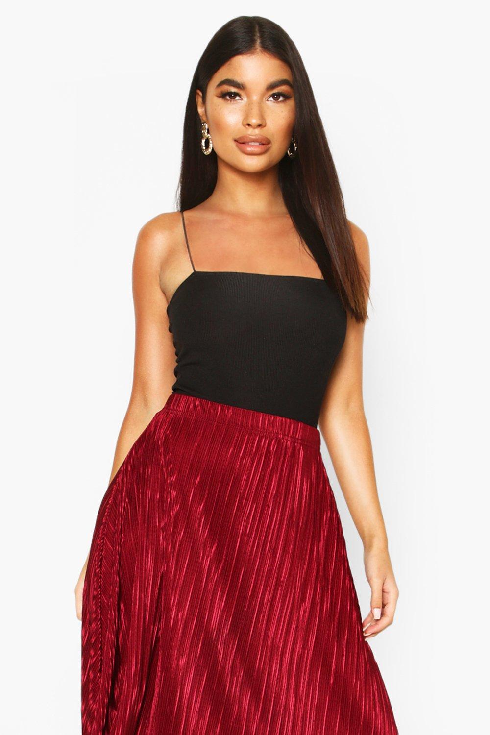 Red velvet best sale pleated skirt