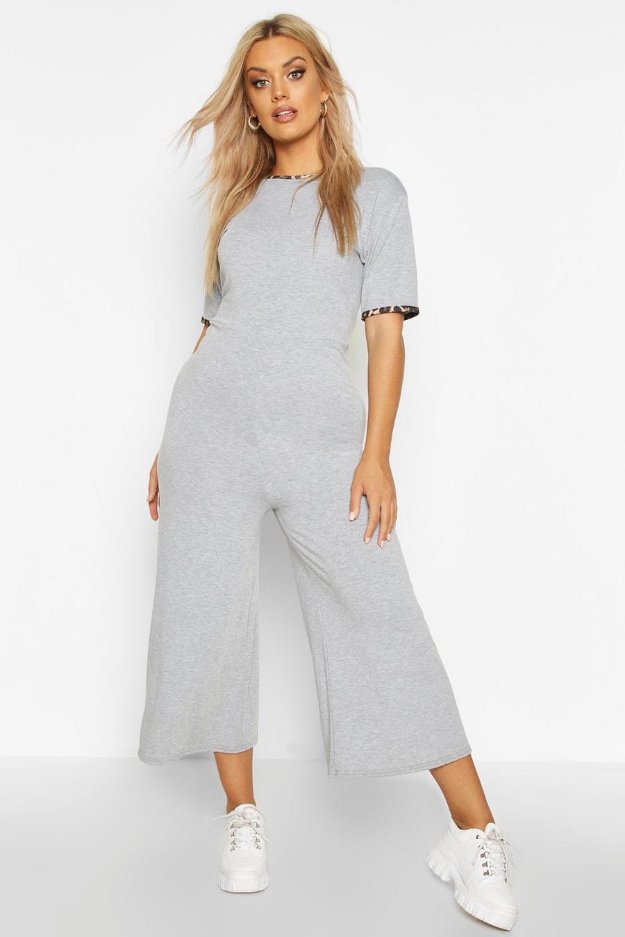 Grey Plus Jumpsuit i jersey med leopardmönstrade kantband image number 1